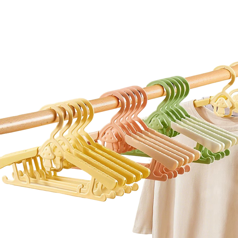 Baby Clothing Stores - Регулируемая нескользящая вешалка для детской одежды